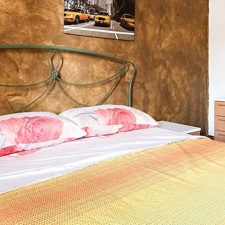 Appartement Awesome In *